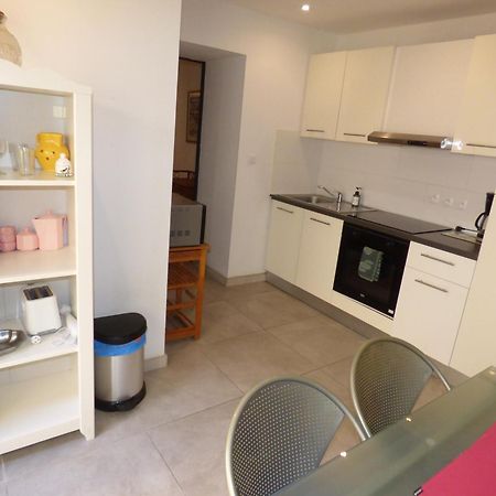 Le Patio: Charming 3-Star Residence in Beziers City Center Exterior photo