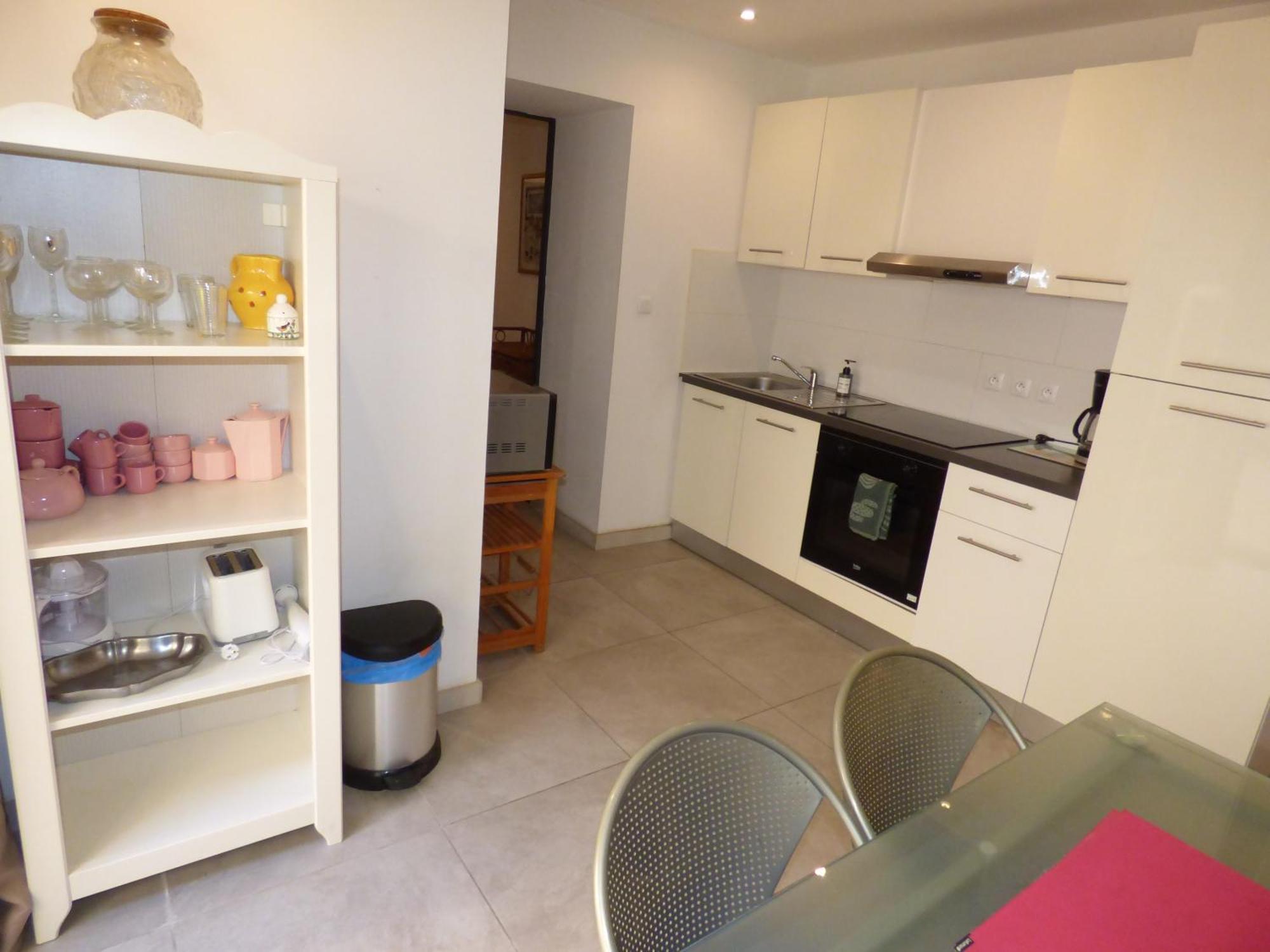 Le Patio: Charming 3-Star Residence in Beziers City Center Exterior photo